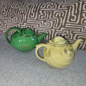 2 Vintage Hall Pottery USA Art Deco 6 Cup Teapot with Lid Green 0752 Yellow 0799
